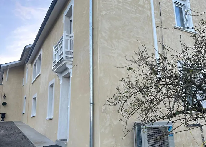 La Maison D'edouard Hébergement de vacances *